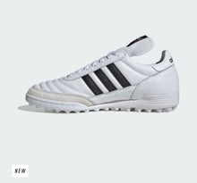 Load image into Gallery viewer, MUNDIAL TEAM TURF CLEATS