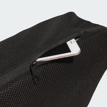 Load image into Gallery viewer, Essentials Crossbody Bag