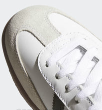 Load image into Gallery viewer, Adidas SAMBA CLASSIC SHOES