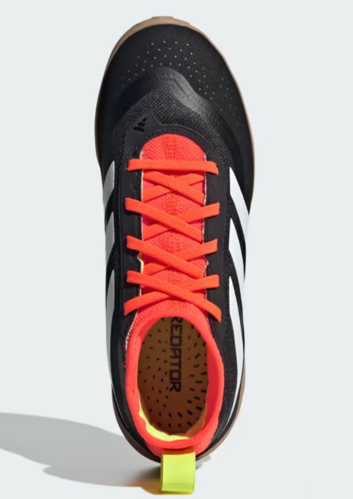 Indoor soccer shoes predator best sale