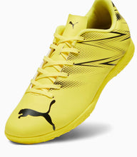 Load image into Gallery viewer, PUMA ATTACANTO IT Indoor Cleats