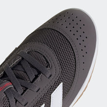 Load image into Gallery viewer, Adidas PREDATOR CLUB INDOOR SHOES YOUTH