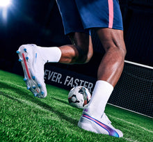 Load image into Gallery viewer, Puma King Ultimate FG/AG Men's Soccer Cleats