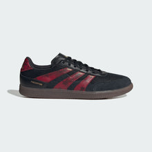 Load image into Gallery viewer, Predator Freestyle CNY Indoor Boots