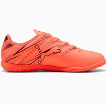 Load image into Gallery viewer, PUMA Attacanto IT Kids Indoor Cleats