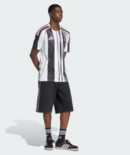 Load image into Gallery viewer, Juventus 25/26 Home Jersey