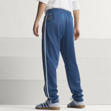 Load image into Gallery viewer, ITALY ORIGINALS TRACK PANTS