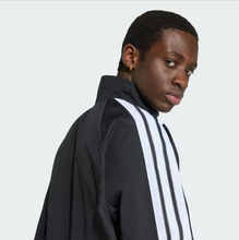 Load image into Gallery viewer, JUVENTUS TURIN HOME ANTHEM JACKET