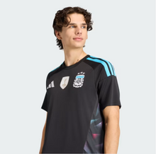 Load image into Gallery viewer, ARGENTINA 26 HOME GOALKEEPER JERSEY