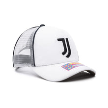 Load image into Gallery viewer, JUVENTUS CALI-DAY TRUCKER HAT