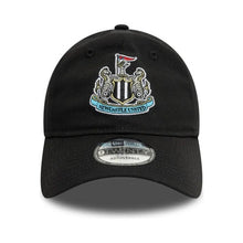 Load image into Gallery viewer, 2025 Newcastle United Core 9TWENTY Adult Cap - Black