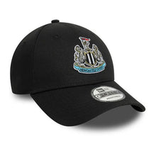 Load image into Gallery viewer, 2025 Newcastle United Core 9TWENTY Adult Cap - Black