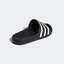 Load image into Gallery viewer, adidas ADILETTE AQUA KIDS SLIDES