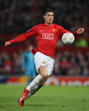 Load image into Gallery viewer, Cristiano Ronaldo Authentic 2008 Manchester United Signed & Framed Jersey