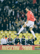 Load image into Gallery viewer, Cristiano Ronaldo Authentic 2008 Manchester United Signed & Framed Jersey