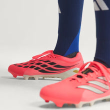 Load image into Gallery viewer, PREDATOR LEAGUE FIRM GROUND SOCCER CLEATS
