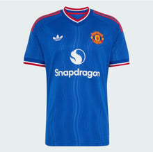 Load image into Gallery viewer, MANCHESTER UNITED 26/27 AWAY JERSEY
