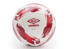 Load image into Gallery viewer, UMBRO NEO SWERVE MATCH WHITE / RED
