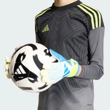 Load image into Gallery viewer, PREDATOR GOALKEEPER GLOVE TRAINING JUNIOR

