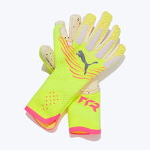 Load image into Gallery viewer, Puma Future Ultimate Goalkeeper Gloves
