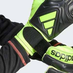 Copa Club Goalkeeper Gloves Kids