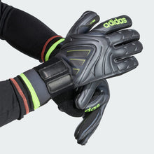 Load image into Gallery viewer, Copa Pro Goalkeeper Gloves
