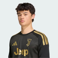 Load image into Gallery viewer, JUVENTUS 26/27 THIRD JERSEY
