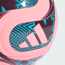 Load image into Gallery viewer, FIFA World Cup 26™ Trionda Club Ball
