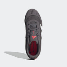 Load image into Gallery viewer, Adidas PREDATOR CLUB INDOOR SHOES YOUTH
