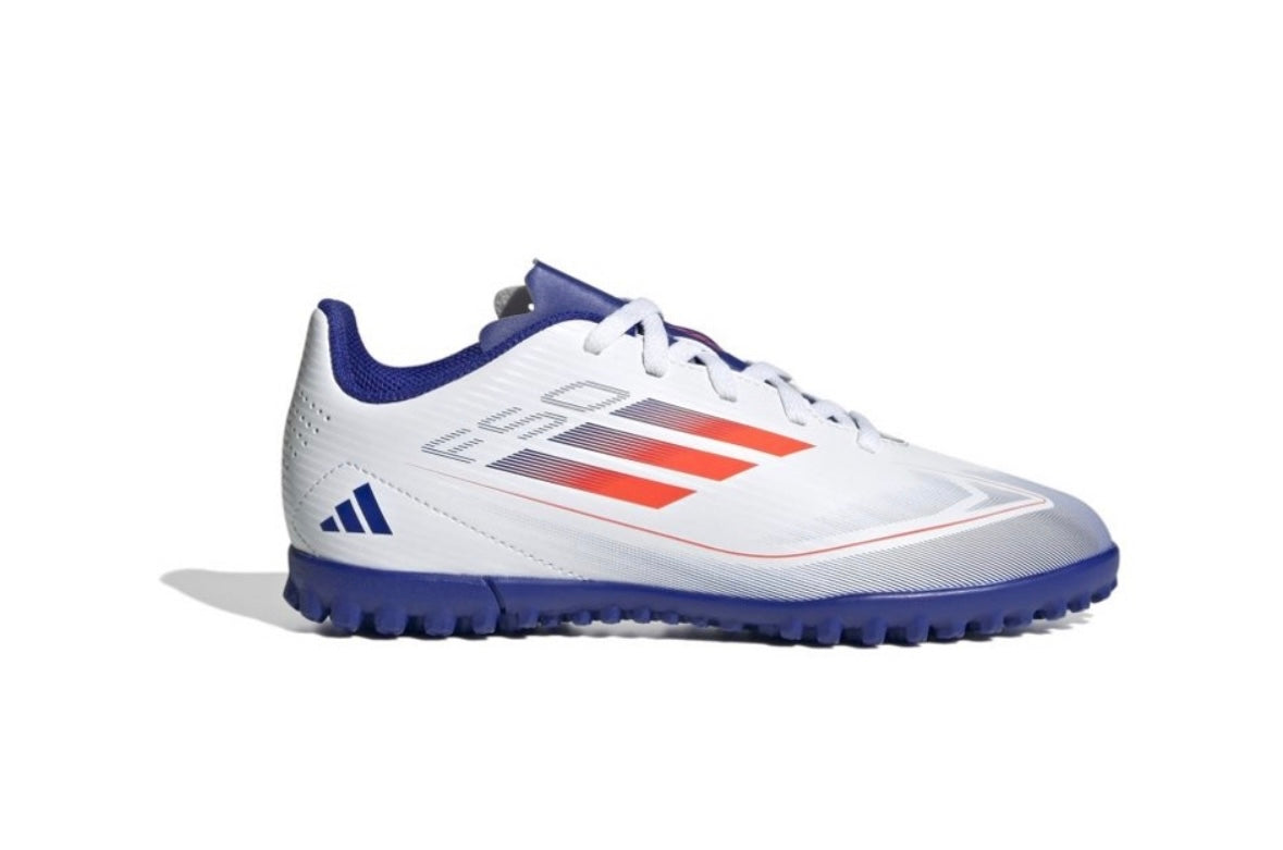 Kids football shoes store