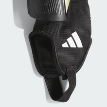 Load image into Gallery viewer, Tiro Match Shin Guards Kids
