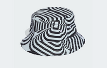 Load image into Gallery viewer, FIFA WORLD CUP 26™ GRAPHIC BUCKET HAT

