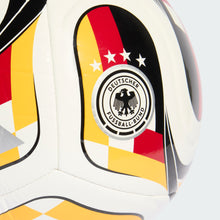 Load image into Gallery viewer, Trionda Germany Home Club Ball
