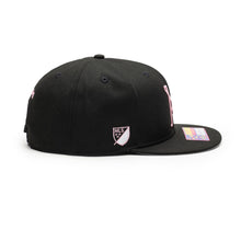 Load image into Gallery viewer, INTER MIAMI – BLACK DAWN SNAPBACK HAT
