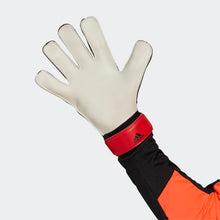 Load image into Gallery viewer, ADIDAS PREDATOR TRAINING GOALKEEPER GLOVES
