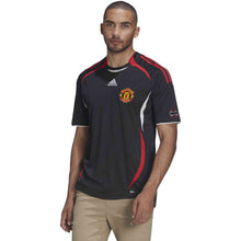 Load image into Gallery viewer, adidas Manchester United Teamgeist Training Jersey – Black
