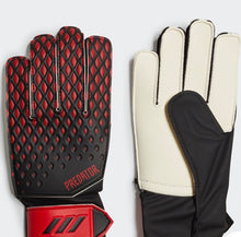 Load image into Gallery viewer, PREDATOR 20 YOUTH TRAINING GLOVES
