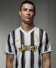 Load image into Gallery viewer, RONALDO ADULT JUVENTUS 20/21 HOME JERSEY
