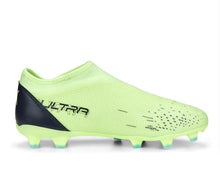Load image into Gallery viewer, Puma Ultra Match Laceless FG/AG Junior Football Boot
