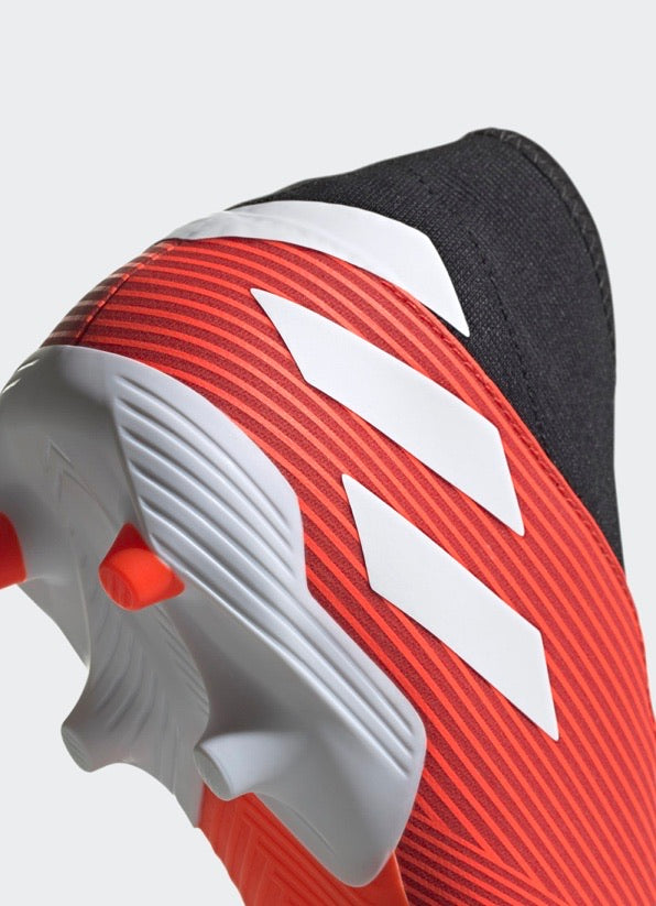 Laceless nemeziz outlet