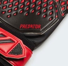 Load image into Gallery viewer, PREDATOR 20 ADULT TRAINING GLOVES
