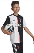 Load image into Gallery viewer, JUVENTUS YOUTH  Adidas 2019/20 HOME JERSEY
